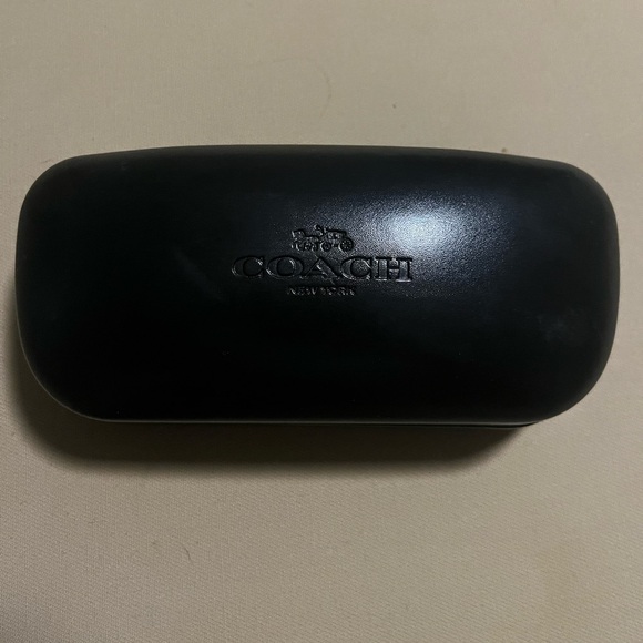 Coach Bobbie Sunglasses with case, cloth, and documentation - Picture 4 of 4